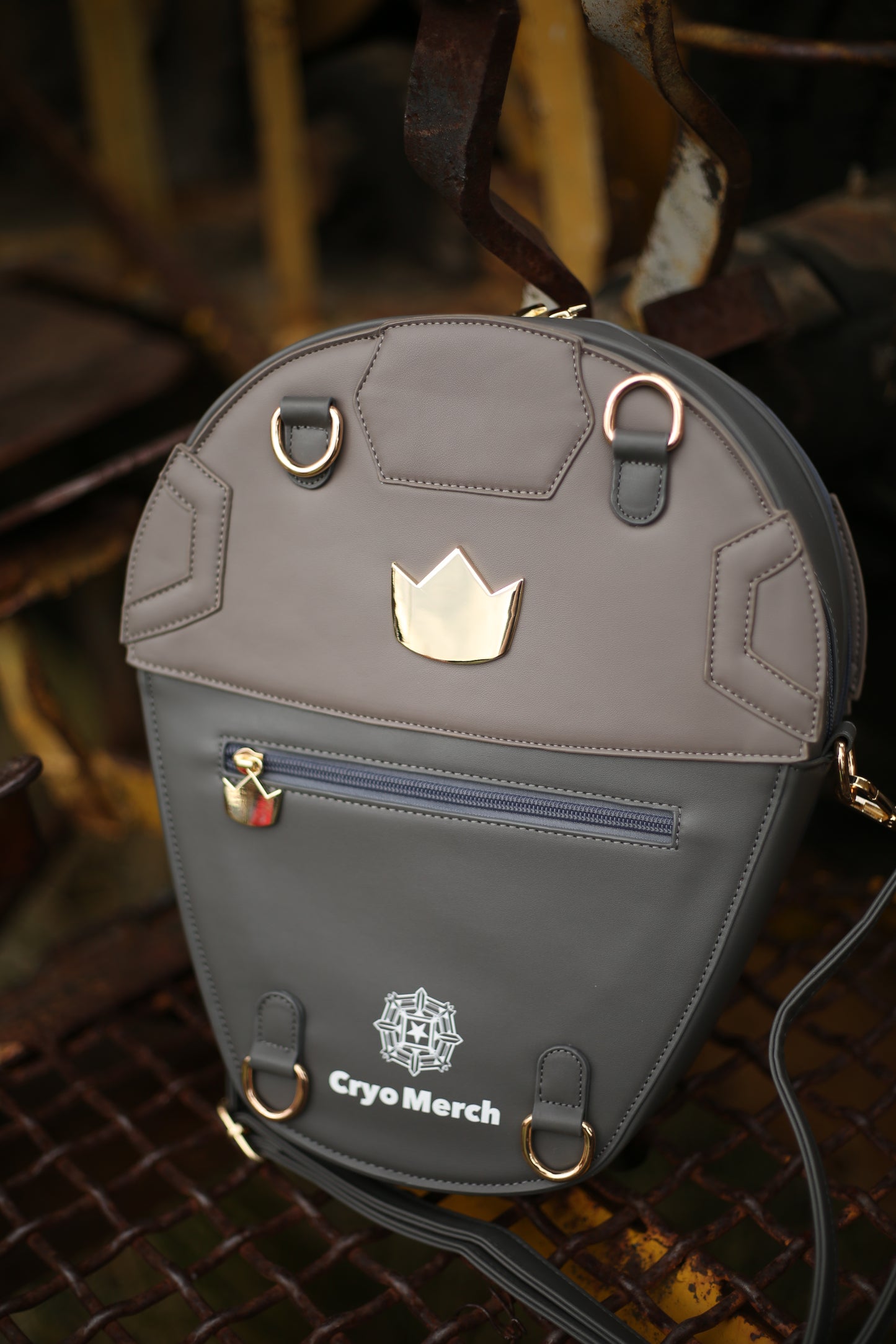 Preorder: König Ita Bag