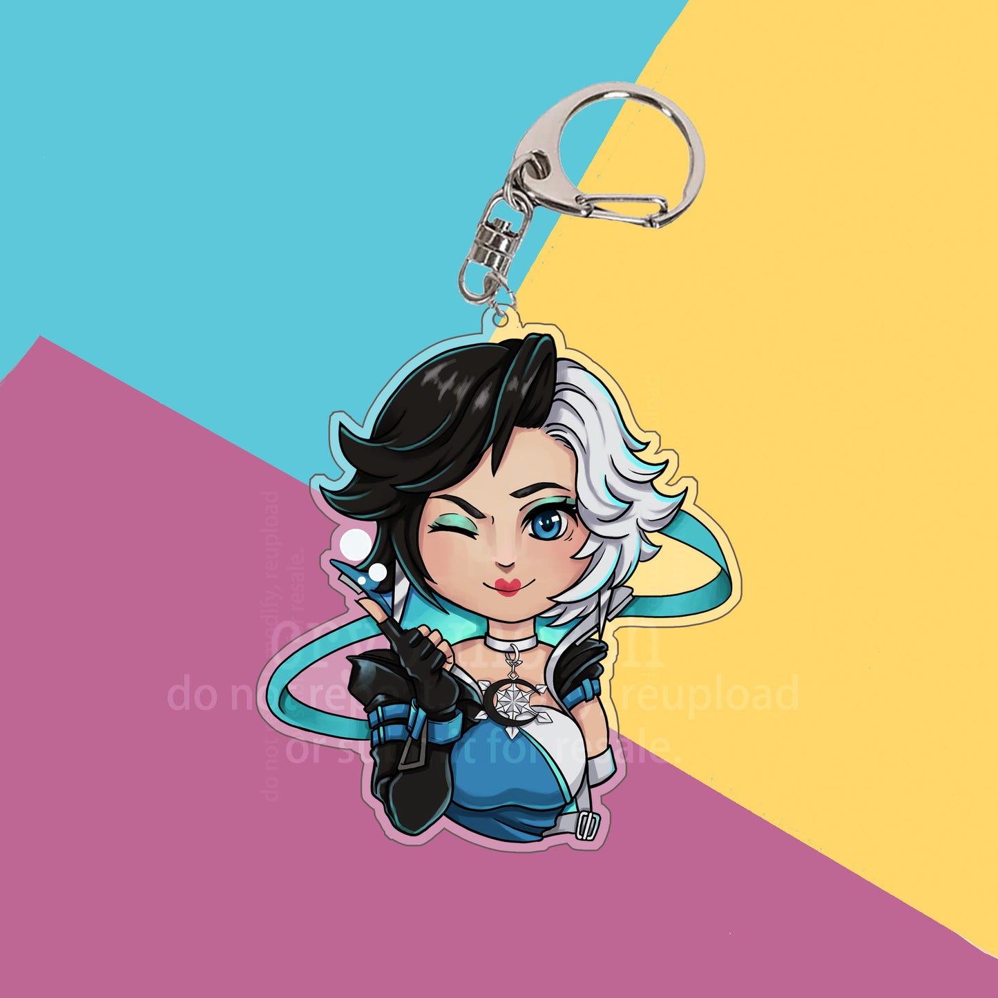 Luna Snow Keychain